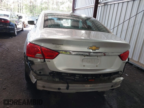 2015 Chevrolet Impala LTZ with VIN 2G1165S33F9221154, listed as a IAAI auction lot 42134463 with 209,528 mi miles and . Bid and sale history available at DreamBid. Image 17.