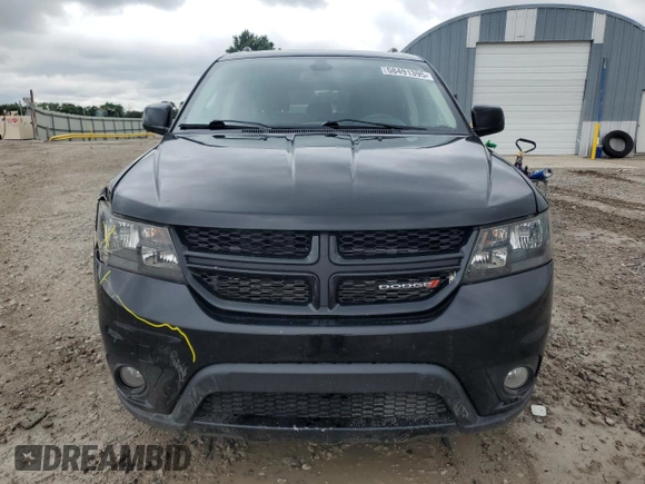 2019 Dodge Journey SE z VIN 3C4PDCBB1KT798081, wystawiony jako Copart lot #58491395 z przebiegiem 102 740 mil mil oraz Szkoda całkowita • Salvage title. Historia ofert i sprzedaży dostępna na DreamBid. Obrazek 5.