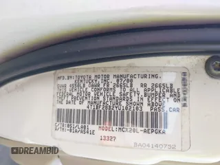 2000 Toyota Avalon XL z VIN 4T1BF28B2YU102103, wystawiony jako IAAI lot #42441529 z przebiegiem 256 568 mil mil oraz . Historia ofert i sprzedaży dostępna na DreamBid. Obrazek 9.