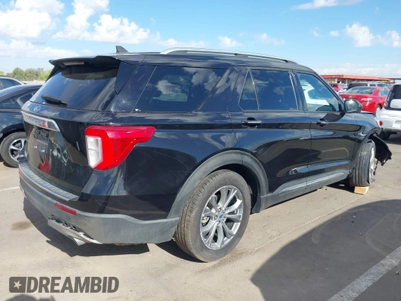 2022 Ford Explorer Limited with VIN 1FMSK7FH5NGA89311, listed as a IAAI auction lot 42020772 with 50,003 mi miles. Bid and sale history available at carsss.com. Image 4.