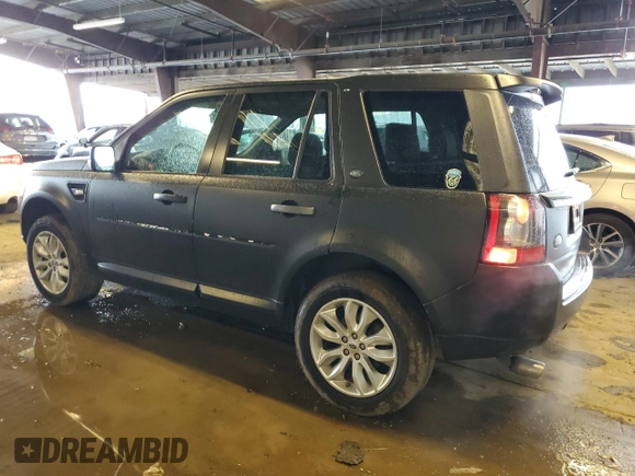 2011 Land Rover LR2 HSE with VIN SALFR2BN8BH267405, listed as a Copart auction lot 43288545 with 109,622 mi miles and Salvage title. Bid and sale history available at DreamBid. Image 2.
