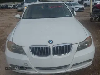 2006 BMW 3 Series 330i с VIN WBAVB33526PS18608, выставлен на аукционе IAAI как лот 42521613 с пробегом Не указан миль и . История ставок и продаж доступна на DreamBid. Изображение 6.