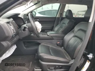 2023 Nissan Pathfinder SL z VIN 5N1DR3CBXPC204458, wystawiony jako Copart lot #55471615 z przebiegiem Nie podano mil oraz Szkody całkowita. Historia ofert i sprzedaży dostępna na DreamBid. Obrazek 7.