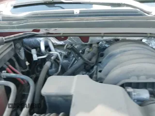 2017 Chevrolet Suburban LT z VIN 1GNSCHKC6HR280074, wystawiony jako IAAI lot #43412006 z przebiegiem 68 389 mil mil oraz . Historia ofert i sprzedaży dostępna na DreamBid. Obrazek 24.