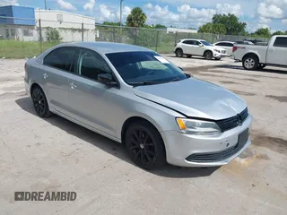 2014 Volkswagen Jetta S with VIN 3VW2K7AJ0EM293919, listed as a IAAI auction lot 42607936 with 189,681 mi miles and . Bid and sale history available at DreamBid. Image 1.