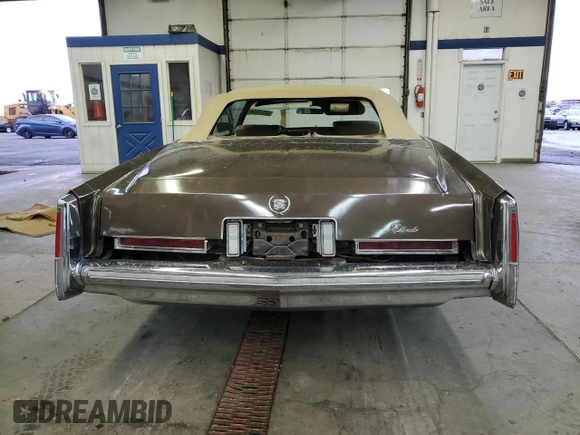 1976 Cadillac Eldorado z VIN 6L67S6Q235270, wystawiony jako Copart lot #80518554 z przebiegiem 4 944 mil mil oraz Szkoda całkowita • Salvage title. Historia ofert i sprzedaży dostępna na DreamBid. Obrazek 6.