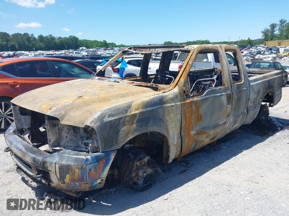2004 Ford F-250 XL with VIN 1FTNX21P84EA99085, listed as a IAAI auction lot 42283838 with Not provided miles and . Bid and sale history available at DreamBid. Image 6.