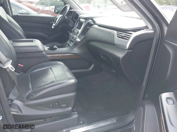 2018 Chevrolet Tahoe LT with VIN 1GNSCBKCXJR256508, listed as a IAAI auction lot 41472837 with 92,203 mi miles. Bid and sale history available at carsss.com. Image 5.