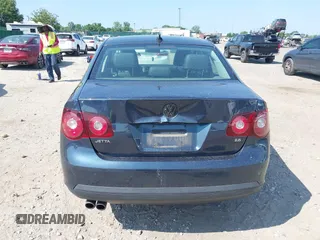 2009 Volkswagen Jetta SE with VIN 3VWRM71K89M176368, listed as a IAAI auction lot 42600256 with 134,065 mi miles and . Bid and sale history available at DreamBid. Image 15.