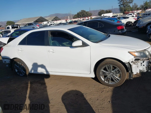 2013 Toyota Camry L with VIN 4T1BF1FK5DU296293, listed as a IAAI auction lot 40797607 with 71,175 mi miles. Bid and sale history available at carsss.com. Image 14.