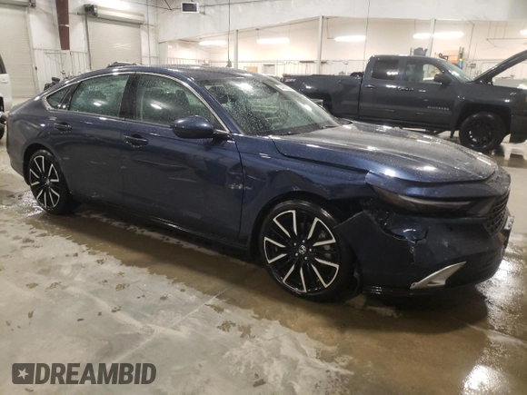 2024 Honda Accord Touring z VIN 1HGCY2F86RA024696, wystawiony jako Copart lot #54682205 z przebiegiem 6 194 mil mil oraz Szkoda całkowita • Salvage title. Historia ofert i sprzedaży dostępna na DreamBid. Obrazek 4.