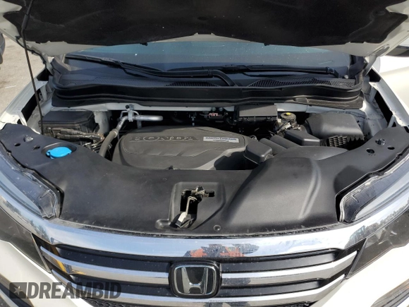 2017 Honda Pilot Touring with VIN 5FNYF6H91HB080607, listed as a Copart auction lot 49119715 with 61,490 mi miles and Salvage Title. Bid and sale history available at carsss.com. Image 11.