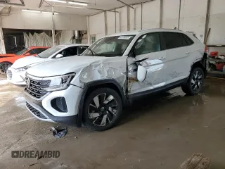 2024 Volkswagen Atlas SE with VIN 1V2HE2CA8RC246213, listed as a Copart auction lot 62109655 with 27,042 mi miles and Salvage title. Bid and sale history available at DreamBid. Image 1.
