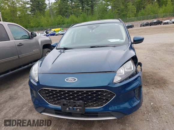 2020 Ford Escape SE z VIN 1FMCU9G66LUC32126, wystawiony jako IAAI lot #42313650 z przebiegiem 104 550 mil mil oraz . Historia ofert i sprzedaży dostępna na DreamBid. Obrazek 12.