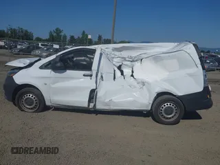 2017 Mercedes-Benz Metris Cargo z VIN WD3PG2EA5H3224490, wystawiony jako IAAI lot #42001238 z przebiegiem 71 869 mil mil oraz . Historia ofert i sprzedaży dostępna na DreamBid. Obrazek 14.