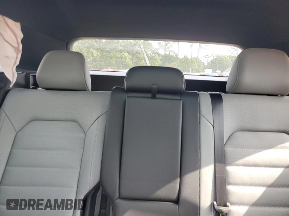 2024 Volkswagen Atlas SEL R-Line with VIN 1V2AE2CA8RC260355, listed as a Copart auction lot 53804085 with 1,951 mi miles and Salvage title. Bid and sale history available at DreamBid. Image 10.