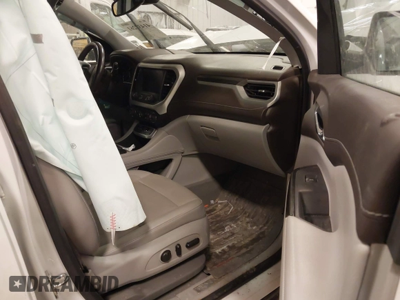 2020 GMC Acadia SLT with VIN 1GKKNMLSXLZ174435, listed as a IAAI auction lot 41437261 with 71,005 mi miles and . Bid and sale history available at DreamBid. Image 5.