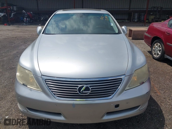 2008 Lexus LS 460 L with VIN JTHGL46FX85028460, listed as a IAAI auction lot 42501852 with 194,399 mi miles and . Bid and sale history available at DreamBid. Image 6.