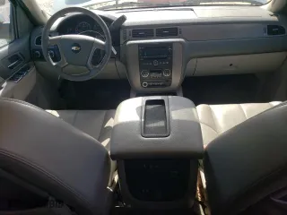 2013 Chevrolet Suburban LT with VIN 1GNSKJE74DR366339, listed as a Copart auction lot 47167315 with 113,106 mi miles and Salvage Title. Bid and sale history available at carsss.com. Image 8.