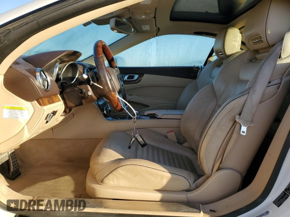 2013 Mercedes-Benz SL-Class SL 550 with VIN WDDJK7DA5DF007318, listed as a Copart auction lot 77696984 with 86,137 mi miles and Salvage Title. Bid and sale history available at carsss.com. Image 7.