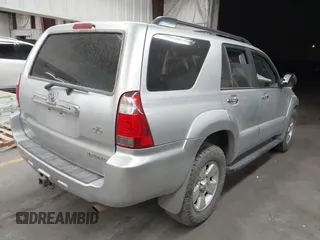 2008 Toyota 4Runner SR5 with VIN JTEZU14R58K011954, listed as a IAAI auction lot 41750443 with 262,787 mi miles. Bid and sale history available at carsss.com. Image 4.