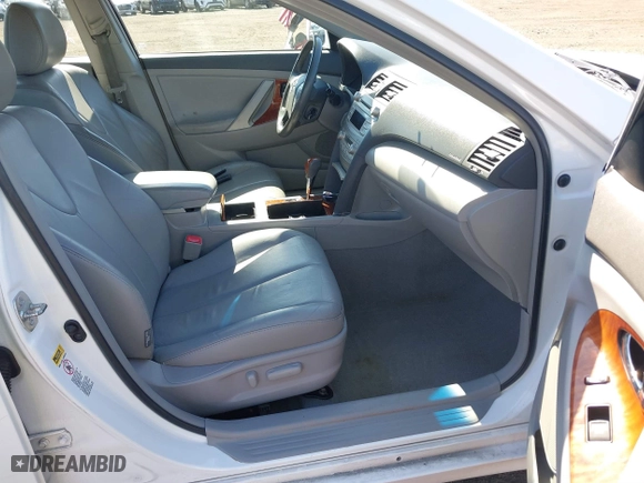 2011 Toyota Camry LE with VIN 4T1BK3EK0BU609935, listed as a IAAI auction lot 41773867 with 93,094 mi miles. Bid and sale history available at carsss.com. Image 5.