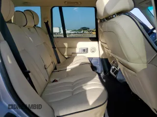 2006 Land Rover Range Rover HSE z VIN SALMF15466A215475, wystawiony jako Copart lot #64760595 z przebiegiem 77 064 mil mil oraz Czysty tytuł • Clean title. Historia ofert i sprzedaży dostępna na DreamBid. Obrazek 10.