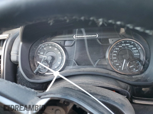 2021 Ram 2500 Power Wagon z VIN 3C6TR5EJ3MG625857, wystawiony jako Copart lot #77351623 z przebiegiem Nie podano mil oraz Nie do naprawy • Non repairable. Historia ofert i sprzedaży dostępna na DreamBid. Obrazek 9.
