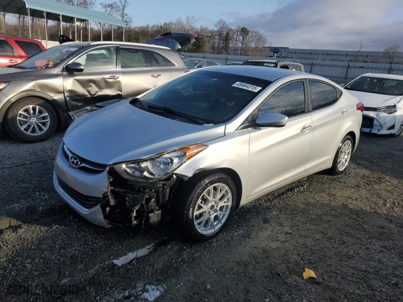 2013 Hyundai Elantra Limited PZEV with VIN 5NPDH4AE8DH264555, listed as a Copart auction lot 49464315 with 161,292 mi miles and Salvage Title. Bid and sale history available at carsss.com. Image 1.
