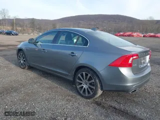 2017 Volvo S60 Inscription with VIN LYV402HKXHB137304, listed as a IAAI auction lot 41415830 with 140,598 mi miles. Bid and sale history available at carsss.com. Image 3.
