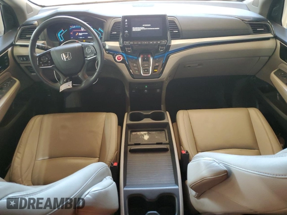 2021 Honda Odyssey Touring with VIN 5FNRL6H89MB018290, listed as a Copart auction lot 55183525 with 77,562 mi miles and Salvage title. Bid and sale history available at DreamBid. Image 8.