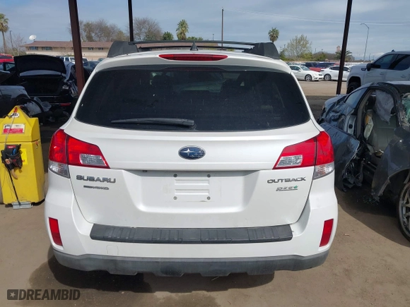 2013 Subaru Outback 2.5i Limited with VIN 4S4BRBLC2D3254437, listed as a IAAI auction lot 41680881 with 121,127 mi miles. Bid and sale history available at carsss.com. Image 16.