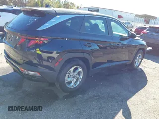 2022 Hyundai Tucson SE with VIN 5NMJA3AE2NH079952, listed as a IAAI auction lot 40908823 with 8,203 mi miles and . Bid and sale history available at carsss.com. Image 4.