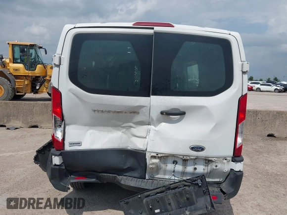 2019 Ford Transit с VIN 1FTYR1YM3KKB20226, выставлен на аукционе IAAI как лот 42418184 с пробегом 235 848 миль миль и . История ставок и продаж доступна на DreamBid. Изображение 16.