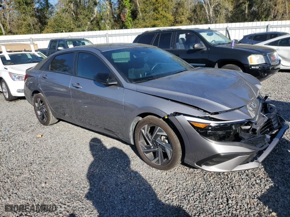 2025 Hyundai Elantra SEL Sport with VIN KMHLM4DG2SU874776, listed as a Copart auction lot 47321865 with 5,863 mi miles and Salvage Title. Bid and sale history available at carsss.com. Image 4.