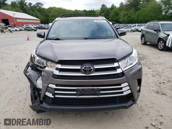2019 Toyota Highlander SE with VIN 5TDJZRFH8KS932717, listed as a Copart auction lot 57224345 with 76,356 mi miles and Salvage title. Bid and sale history available at DreamBid. Image 5.