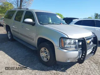 2012 Chevrolet Suburban LS with VIN 1GNWKLEG6CR139956, listed as a IAAI auction lot 41994402 with 172,542 mi miles. Bid and sale history available at carsss.com. Image 1.