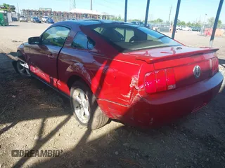 2008 Ford Mustang Deluxe with VIN 1ZVHT80N185124424, listed as a IAAI auction lot 42216870 with 45,660 mi miles and . Bid and sale history available at DreamBid. Image 3.