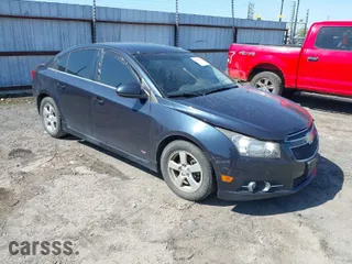 2014 Chevrolet Cruze 1LT with VIN 1G1PC5SBXE7401970, listed as a IAAI auction lot 41973366 with 163,965 mi miles. Bid and sale history available at carsss.com. Image 1.