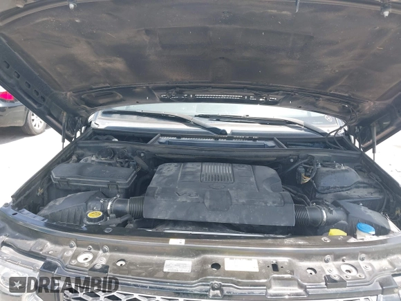 2012 Land Rover Range Rover HSE with VIN SALME1D45CA377436, listed as a IAAI auction lot 42401146 with 127,665 mi miles and . Bid and sale history available at DreamBid. Image 10.