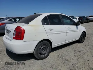 2006 Hyundai Accent GLS z VIN KMHCN46C16U013795, wystawiony jako Copart lot #60937485 z przebiegiem 133 964 mil mil oraz Czysty tytuł • Clean title. Historia ofert i sprzedaży dostępna na DreamBid. Obrazek 3.