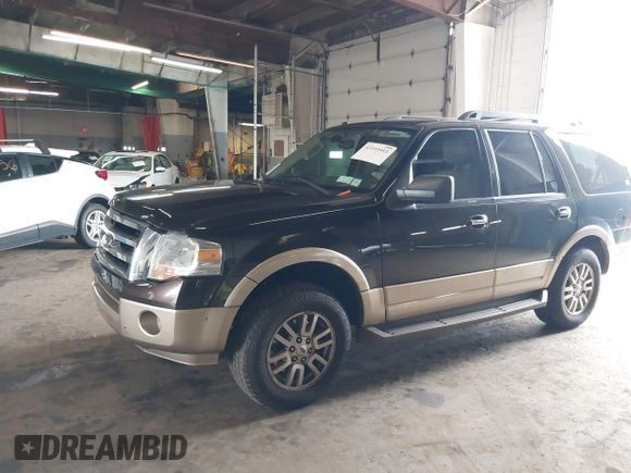 2013 Ford Expedition XLT z VIN 1FMJU1H54DEF63913, wystawiony jako IAAI lot #42195953 z przebiegiem 216 030 mil mil oraz . Historia ofert i sprzedaży dostępna na DreamBid. Obrazek 2.