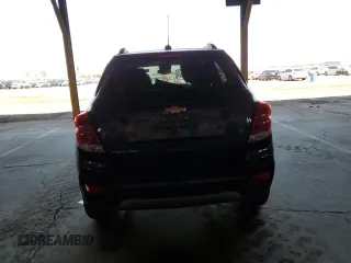 2021 Chevrolet Trax LT z VIN KL7CJPSB5MB330662, wystawiony jako Copart lot #58805965 z przebiegiem 63 157 mil mil oraz Szkoda całkowita • Salvage title. Historia ofert i sprzedaży dostępna na DreamBid. Obrazek 6.