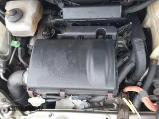 2004 Toyota Prius z VIN JTDKB20U940001168, wystawiony jako IAAI lot #41065063 z przebiegiem 299 999 mil mil oraz . Historia ofert i sprzedaży dostępna na DreamBid. Obrazek 10.