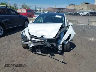 2023 Tesla Model 3 z VIN 5YJ3E1EA5PF553275, wystawiony jako IAAI lot #42132154 z przebiegiem Nie podano mil oraz . Historia ofert i sprzedaży dostępna na DreamBid. Obrazek 6.