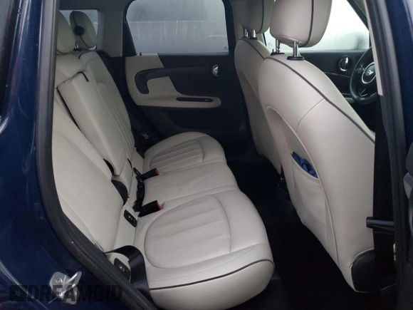 2018 MINI Countryman Cooper S with VIN WMZYT3C37J3E93910, listed as a Copart auction lot 74038734 with 0 mi miles and Salvage Title. Bid and sale history available at carsss.com. Image 11.