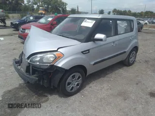 2013 Kia Soul with VIN KNDJT2A54D7765498, listed as a IAAI auction lot 36541193 with 123,835 mi miles and . Bid and sale history available at DreamBid. Image 2.