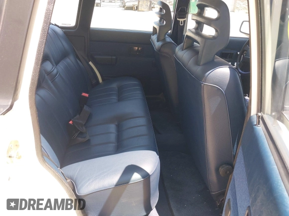 1993 Volvo 240 with VIN YV1AW8803P1949546, listed as a IAAI auction lot 42411136 with 225,859 mi miles and . Bid and sale history available at DreamBid. Image 8.