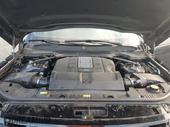 2019 Land Rover Range Rover z VIN SALGS5RE9KA520188, wystawiony jako Copart lot #88314315 z przebiegiem 34 792 mil mil oraz Szkoda całkowita • Salvage title. Historia ofert i sprzedaży dostępna na DreamBid. Obrazek 12.