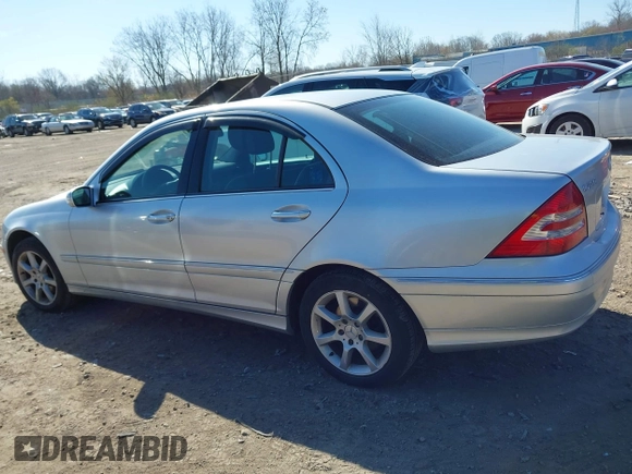 2007 Mercedes-Benz C 280 Luxury with VIN WDBRF92H37F891873, listed as a IAAI auction lot 42058992 with 127,760 mi miles and . Bid and sale history available at DreamBid. Image 14.